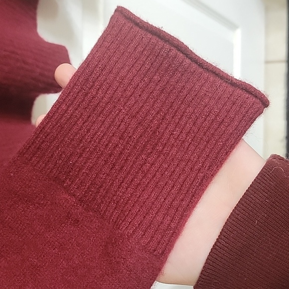 J Crew 100% Cashmere Sweater - Picture 5 of 8